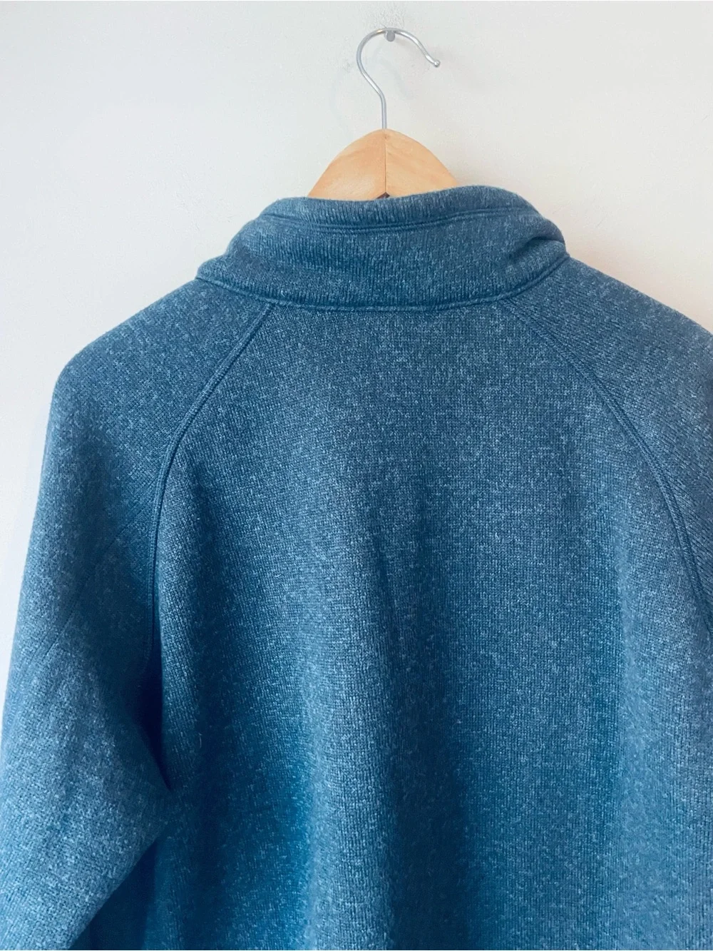 Patagonia Men's Navy Better Sweater Fleece Pullover - Picture 8 of 8
